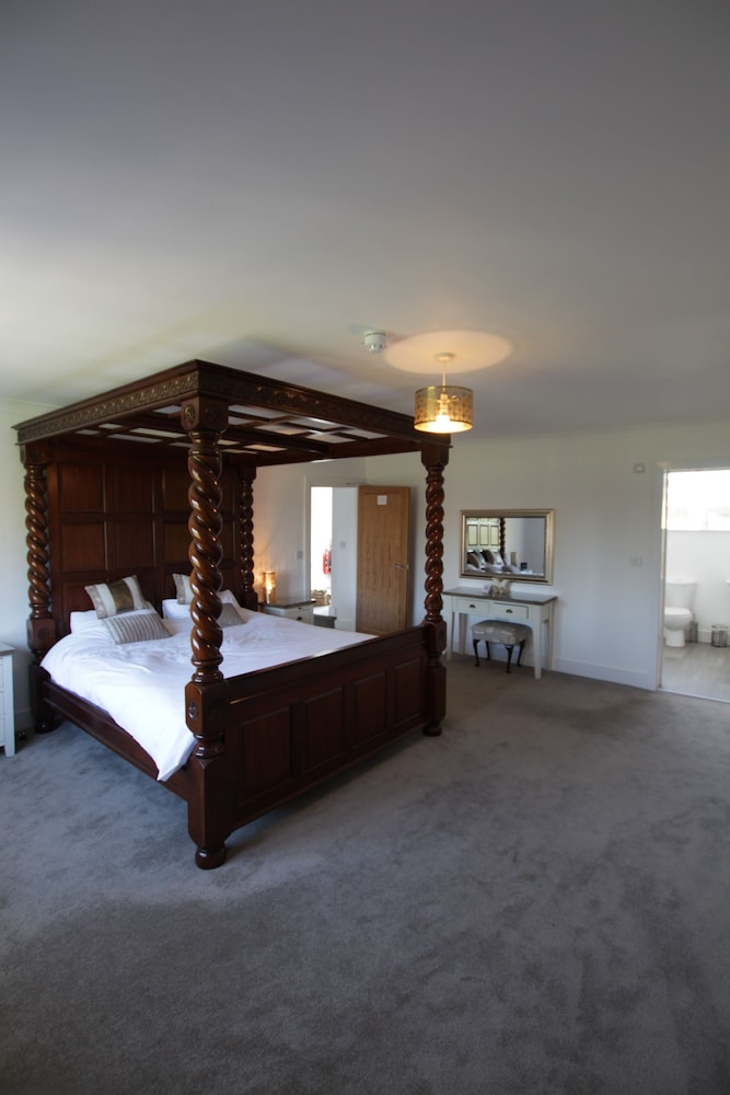 Unique Luxury Escapes