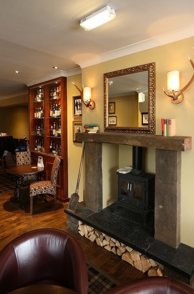 Newburgh Inn