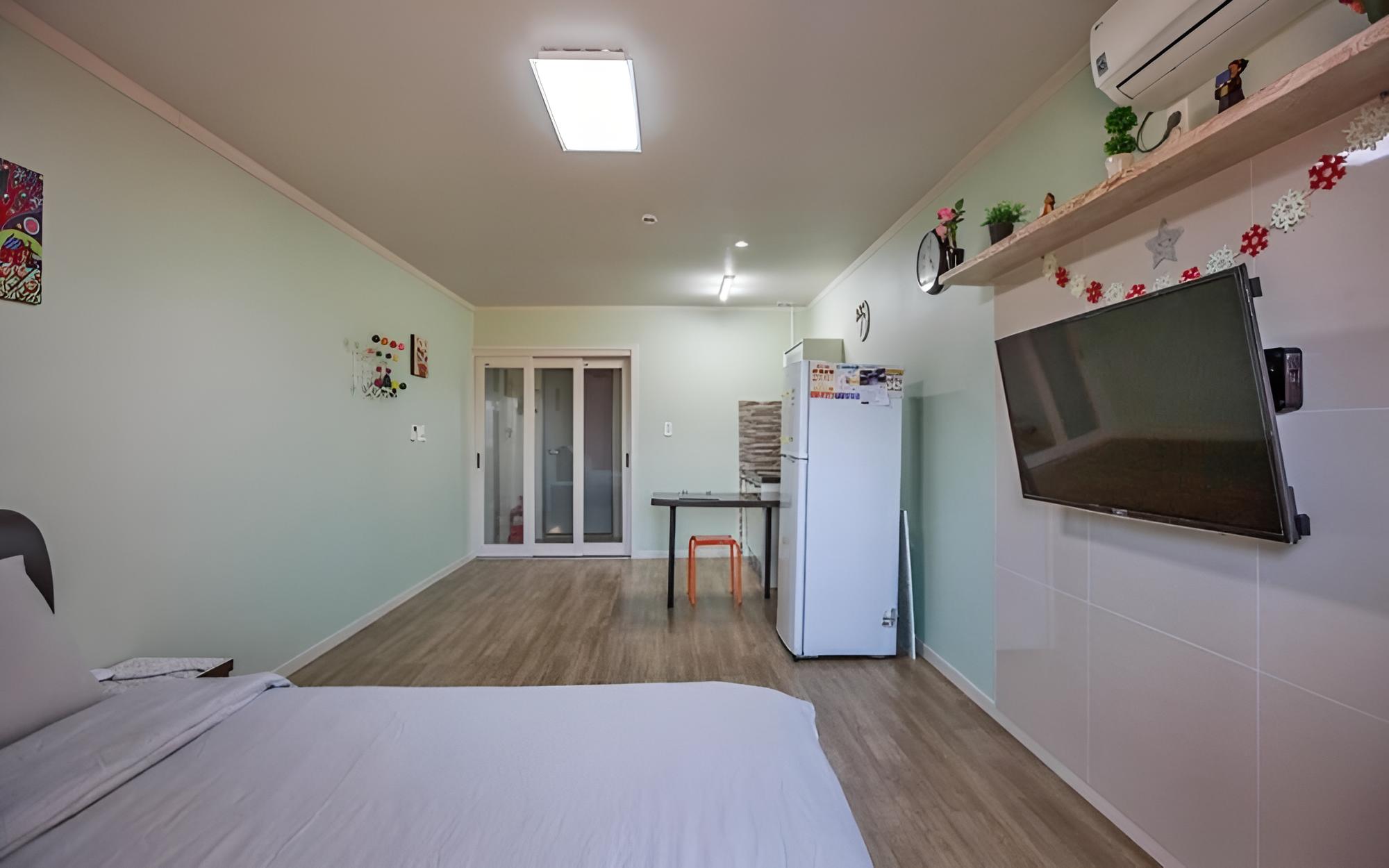 Yanggu Butterfly Pension view 4