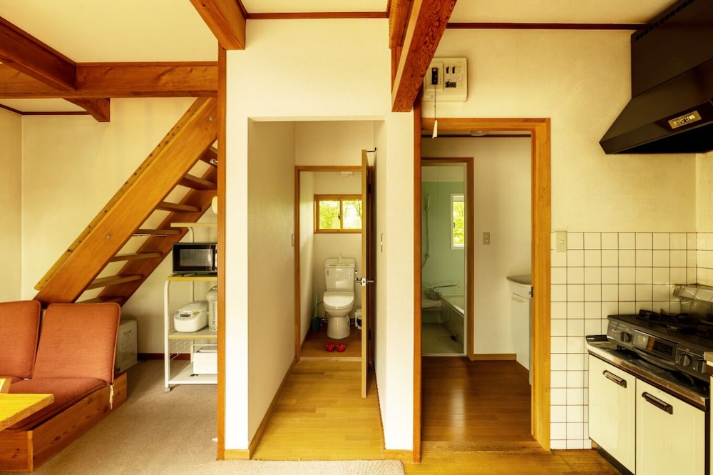 Reposer Hakuba