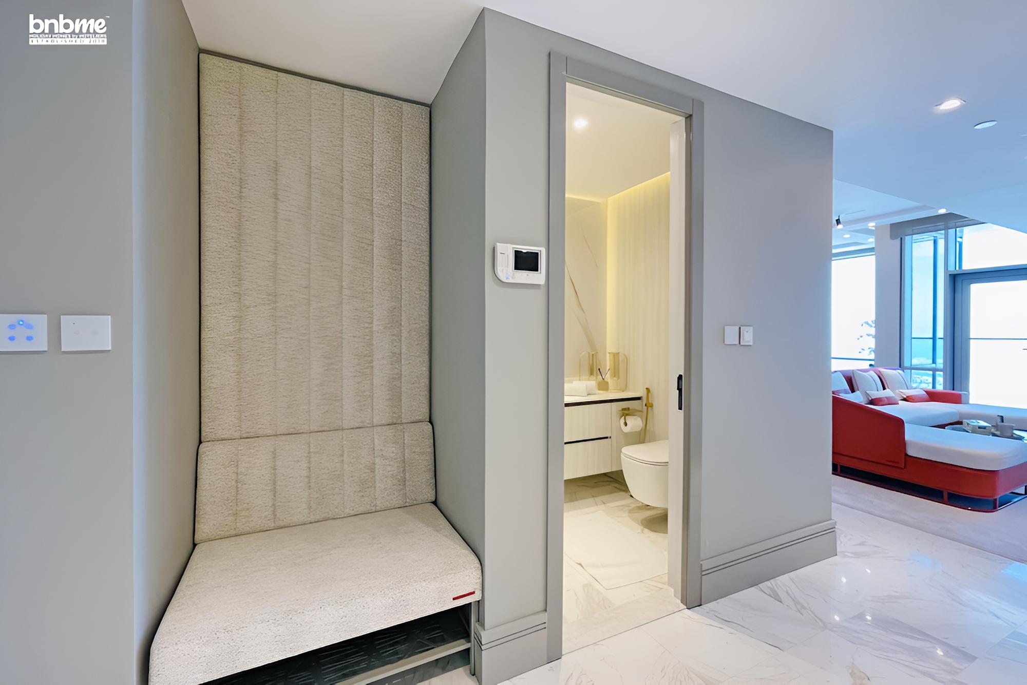 4B Amna Tower 6101 by bnbme homes