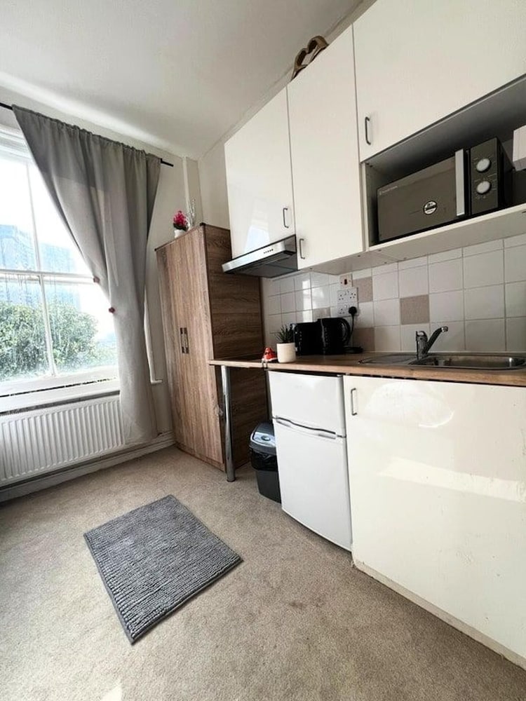Cosy London Flat Near Earls Court