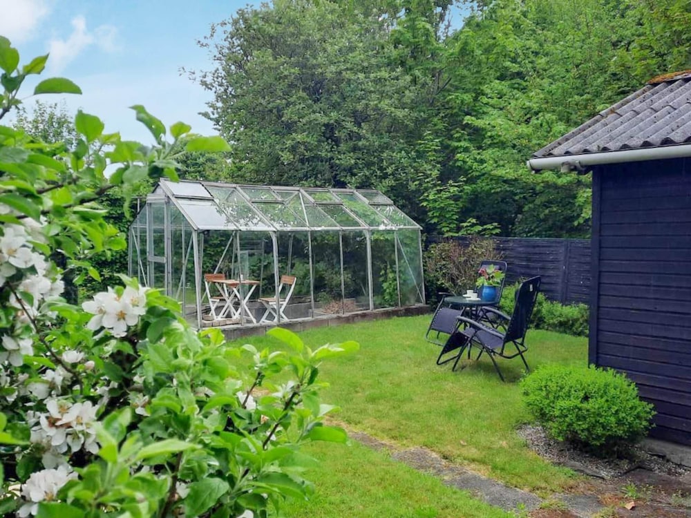 6 Person Holiday Home in Bindslev