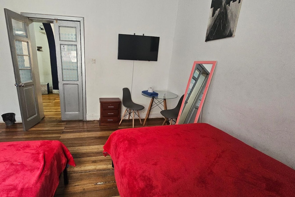 MAGIC HOSTAL