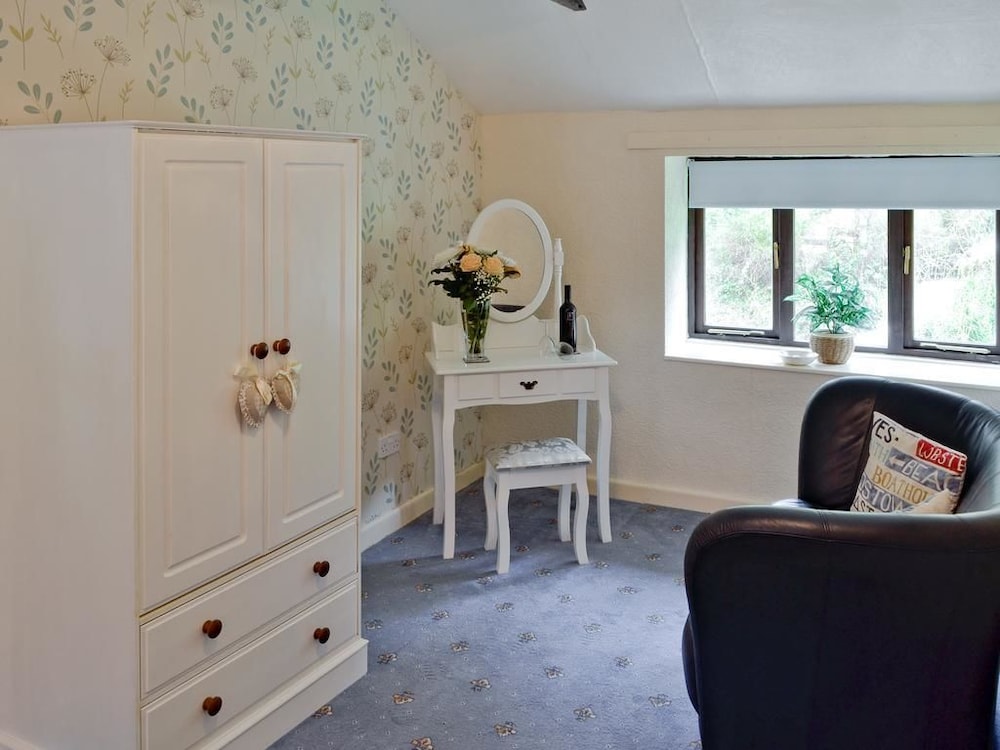 Rosecraddoc Manor Self Catering Holidays view 3