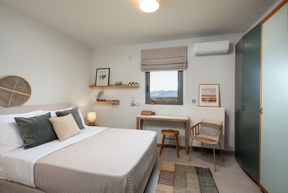 Notiko villas
