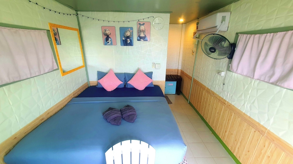 Kohchang 7 seaview bungalow