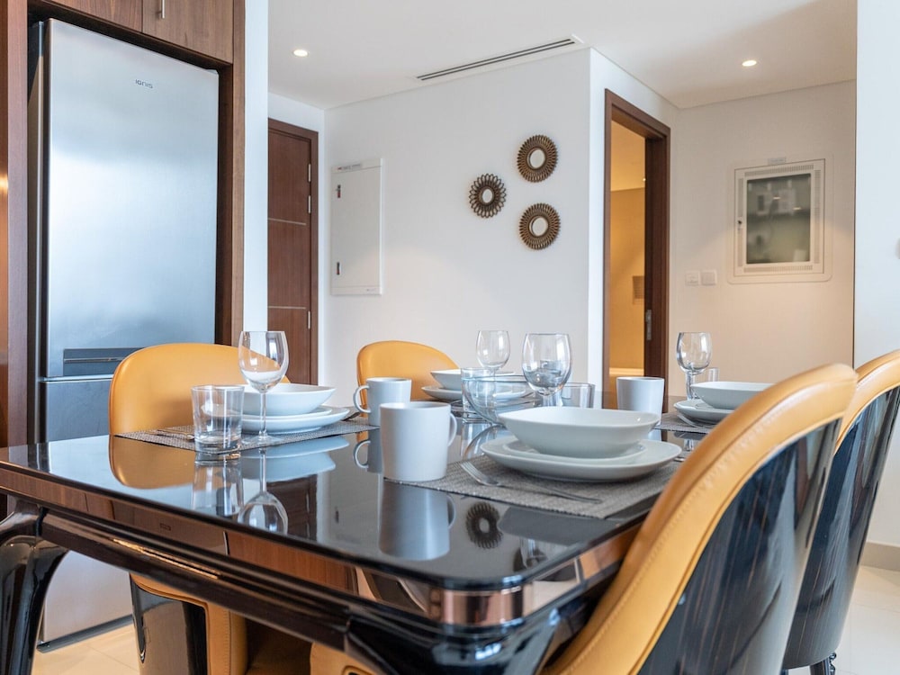 1BR Dlx City View Near Dubai Mall by Belvilla