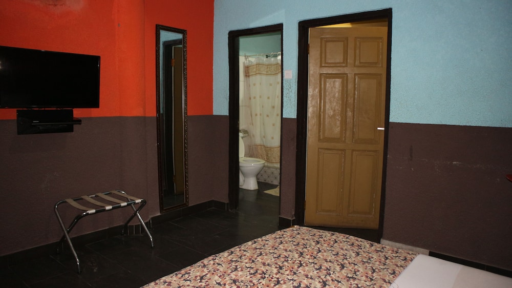 Photo 18