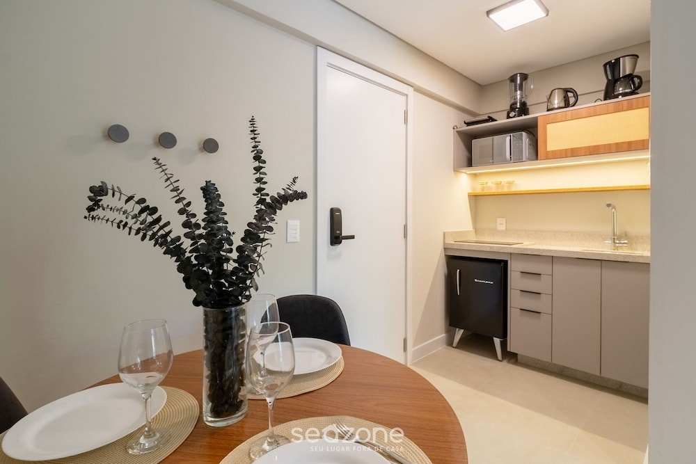 Modern Studios 2 km From Praia do Rosa - Rsos