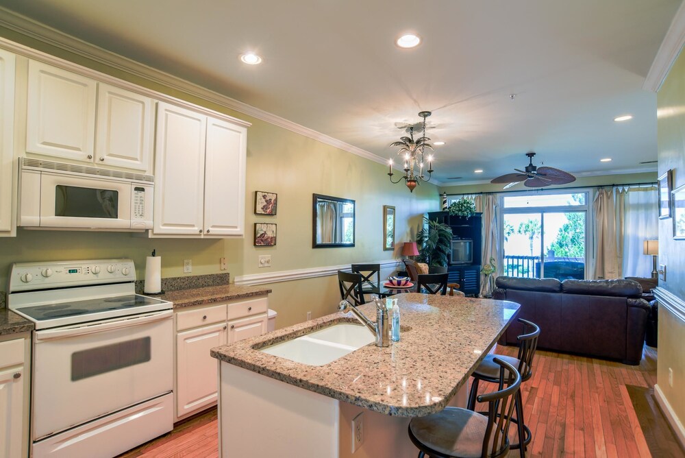 Charleston Vacations - TURTLE BAY 23 3 Bedroom Holiday Home By My Ocean Rentals - Property Image 4
