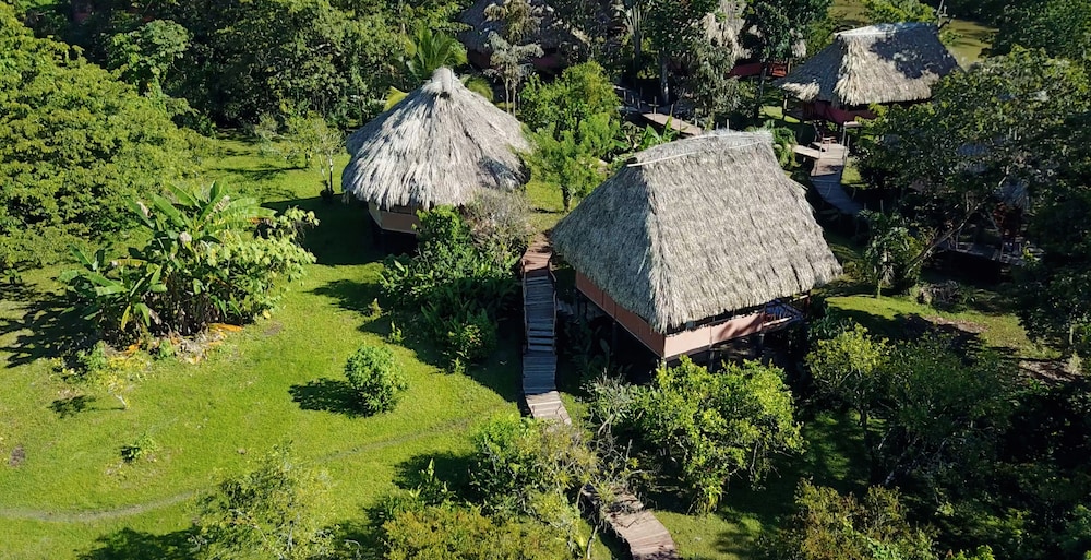 Cotton Tree Lodge