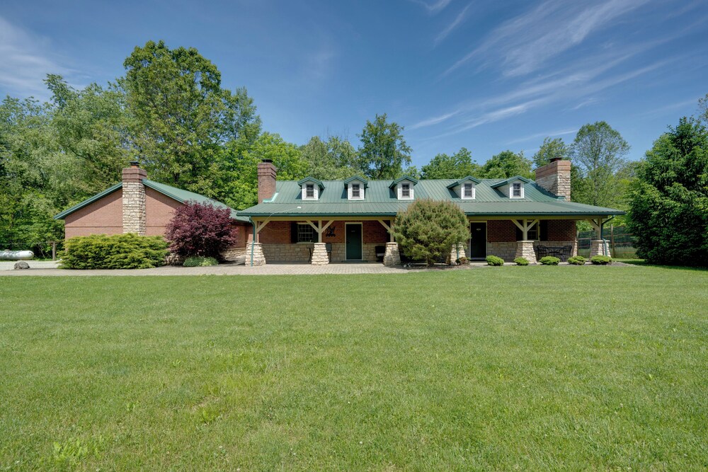 'walhonding Woods' Secluded Farmland Retreat! view 5