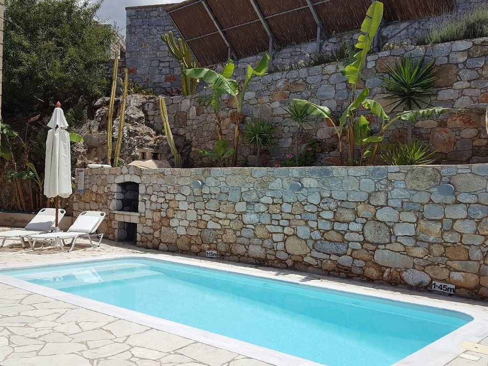 Rathimata villas