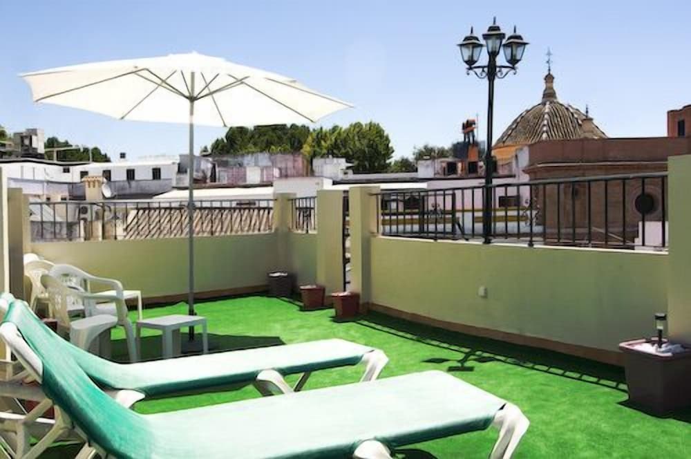Hostal Lis I view 3