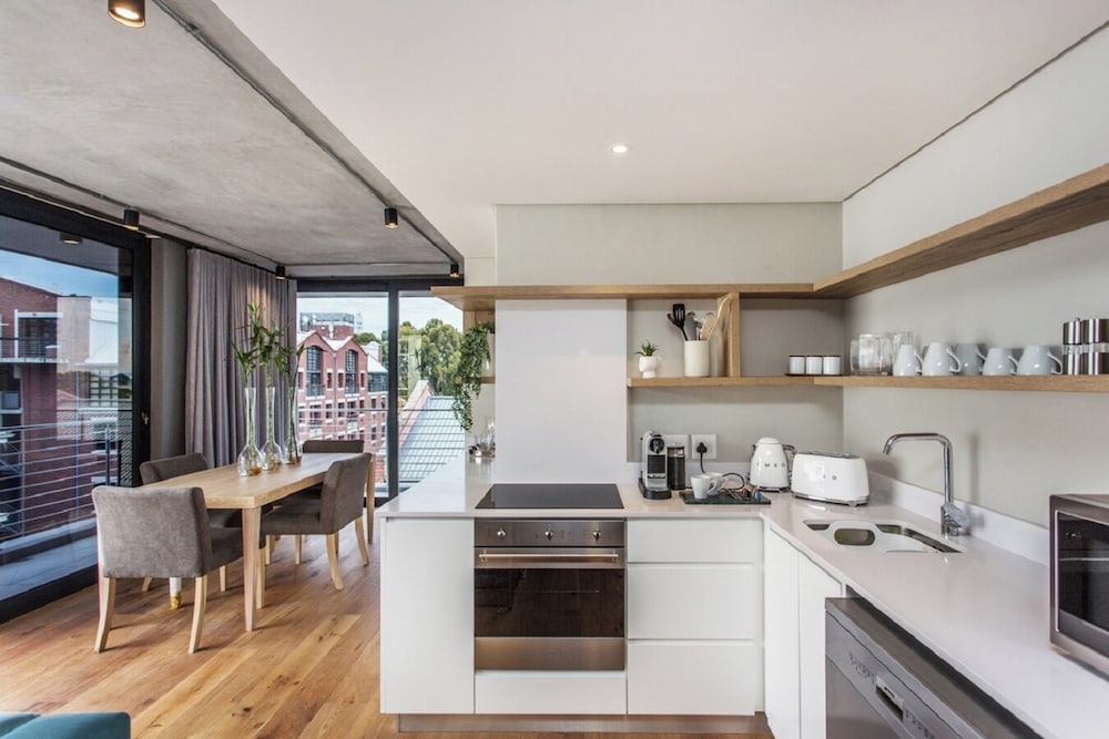 Docklands Deluxe Apartments by ITC Hospitality