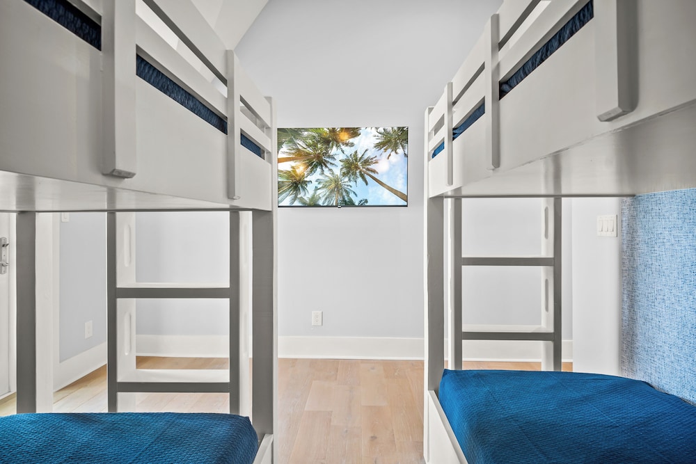 Coastal Reverie TC 6301