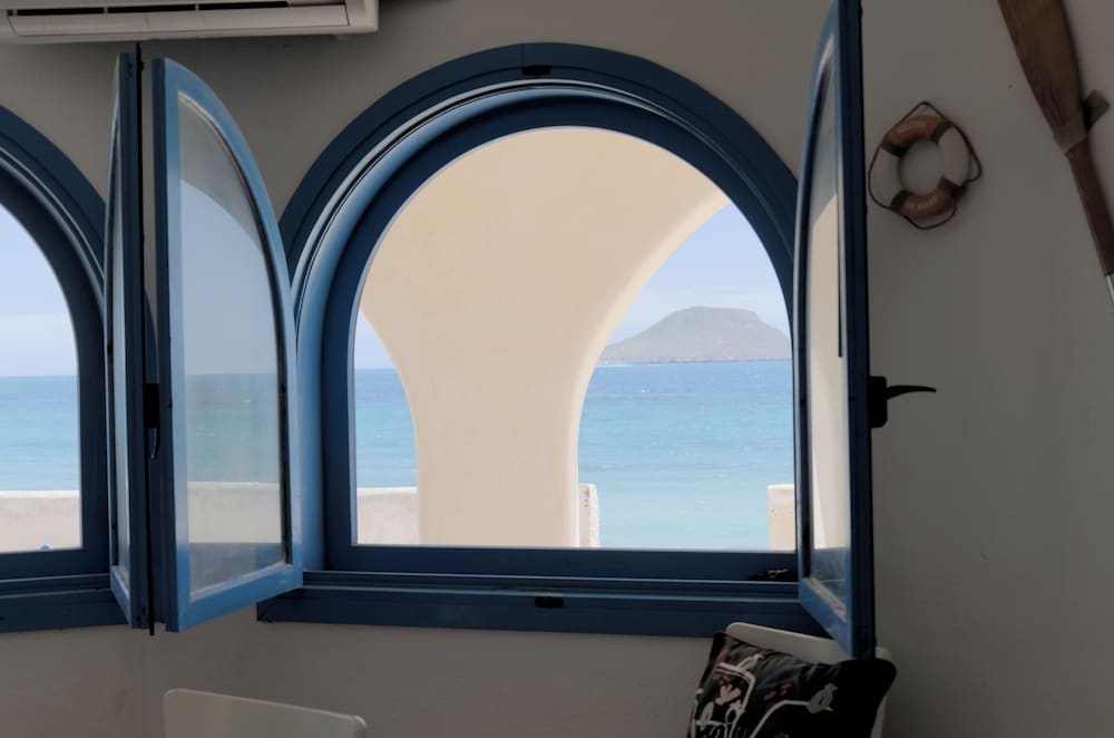 La Brisa Azul