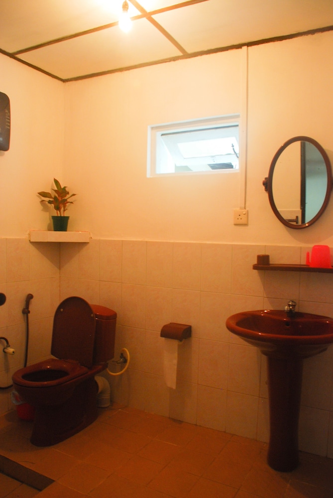 Maggie Garden Hostel