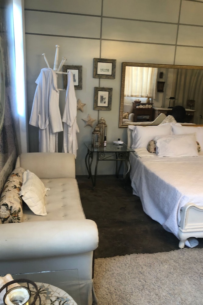 Body & Mind B Suites Elegantes Charmosas