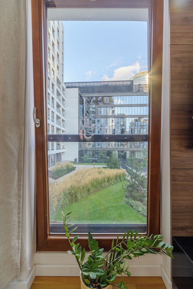 Lumina beautiful apartment Warsaw