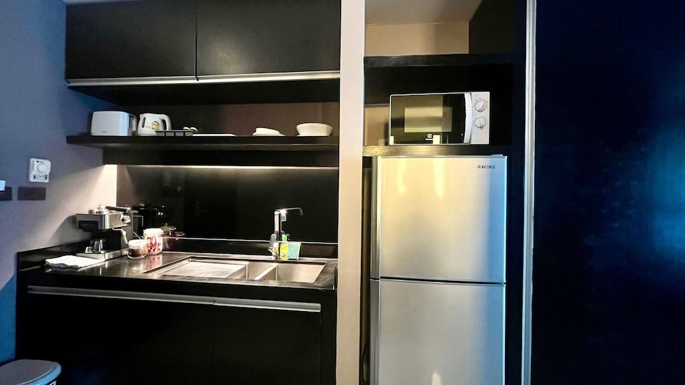 Studio Apartments With Shared Pool Near