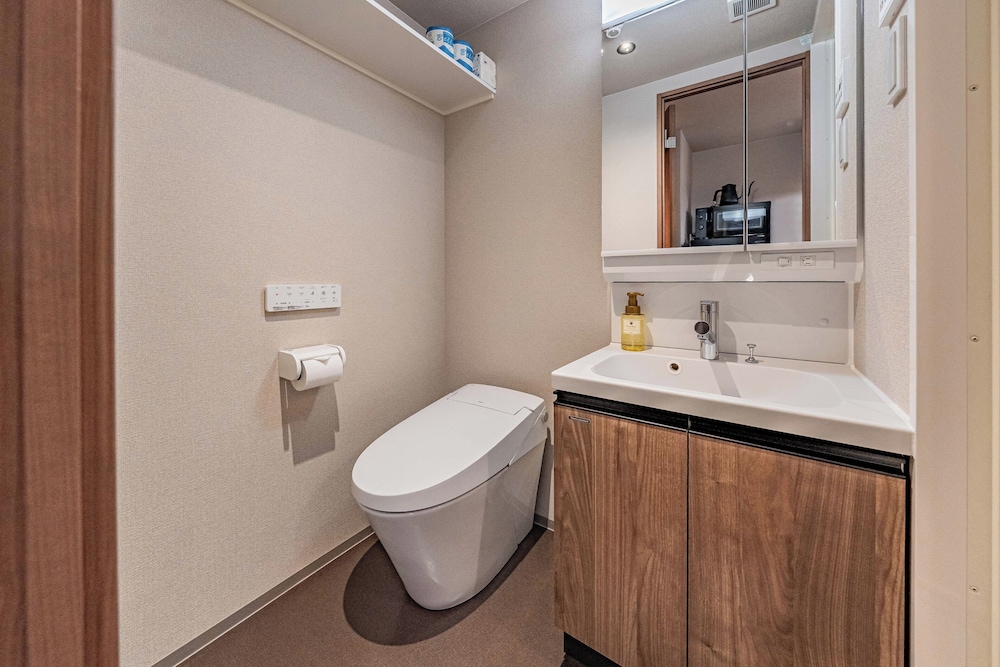 Apartment Hotel 11 Kuromon 5