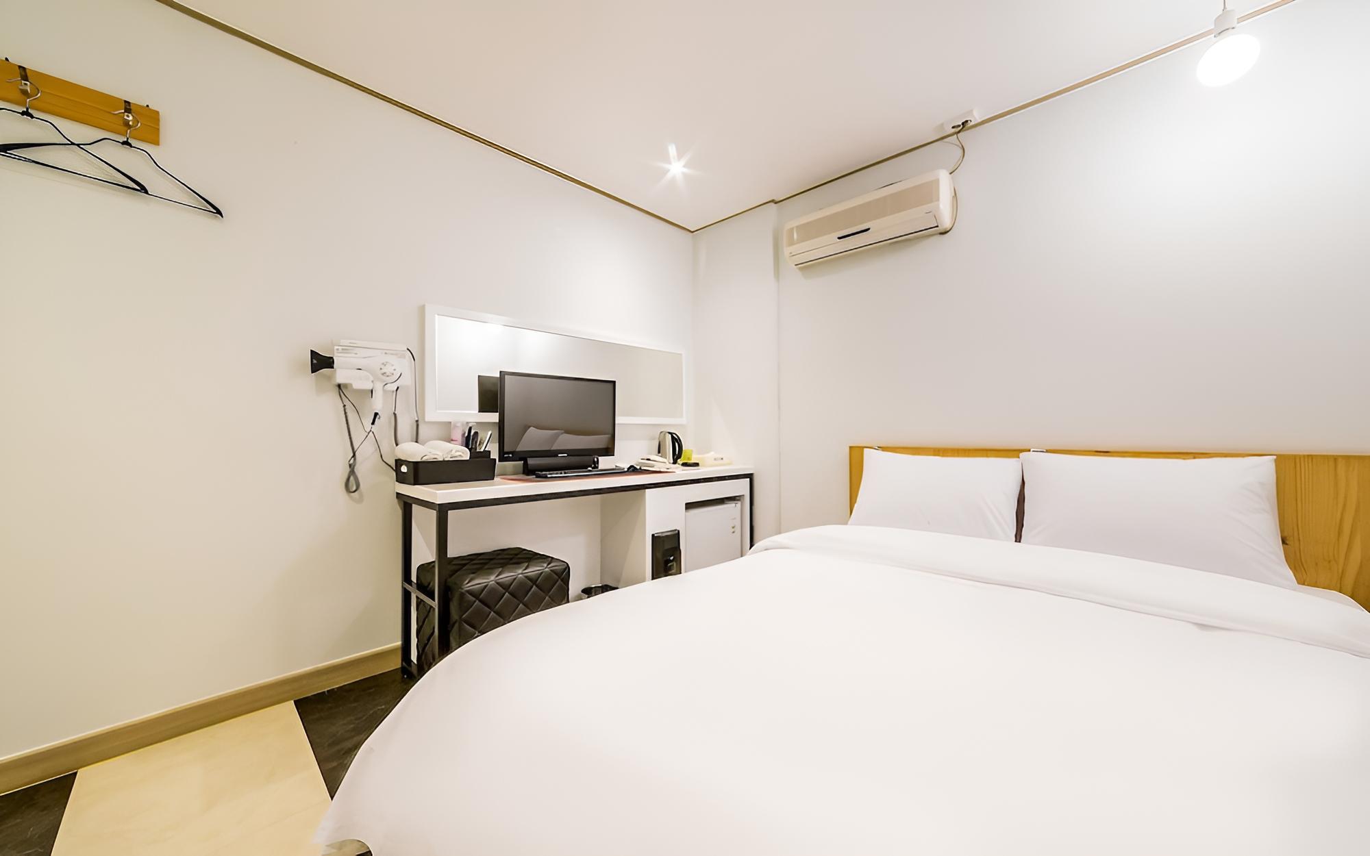 Suyu Hotel 365 view 4