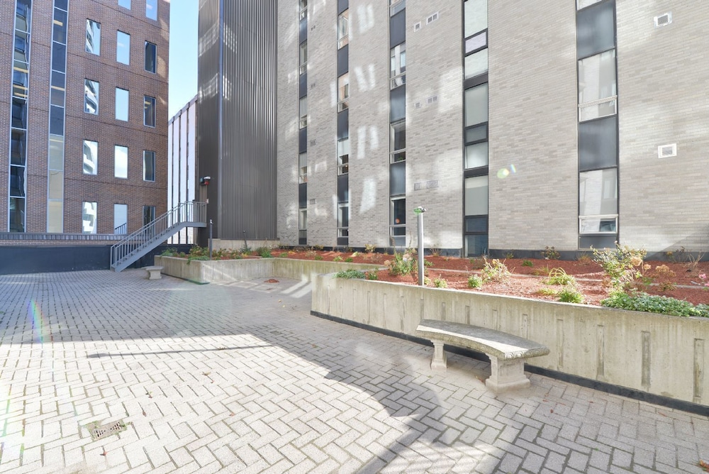 Lisgar Street Apartments by CorporateStays - Image 5