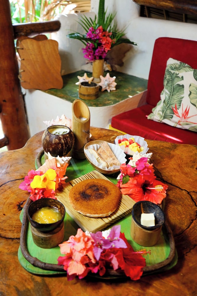 CHALET TROPICAL Hotel & Restaurant-Pizzeria