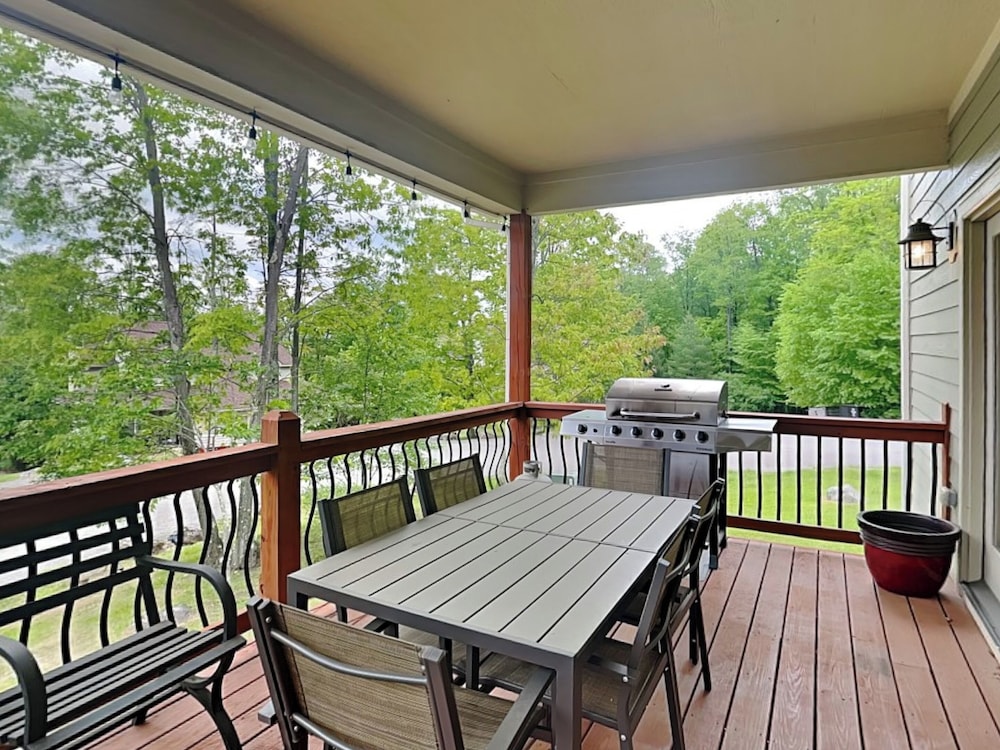 Gulfway Hideaway by Taylor Made Deep Creek
