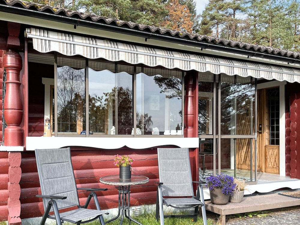 Peaceful Forest Cabin in Dalsland