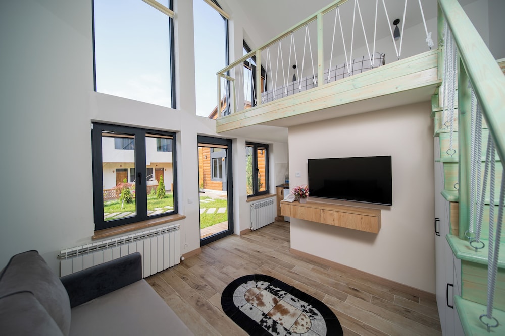 Taniqinn Dilijan Cottages