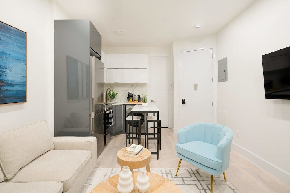 317 UES Apartments