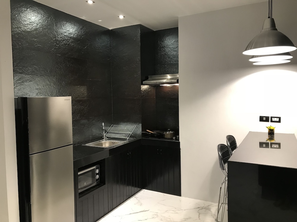 Lennon Maison