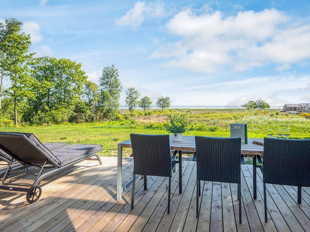 5 Star Holiday Home in Orsted