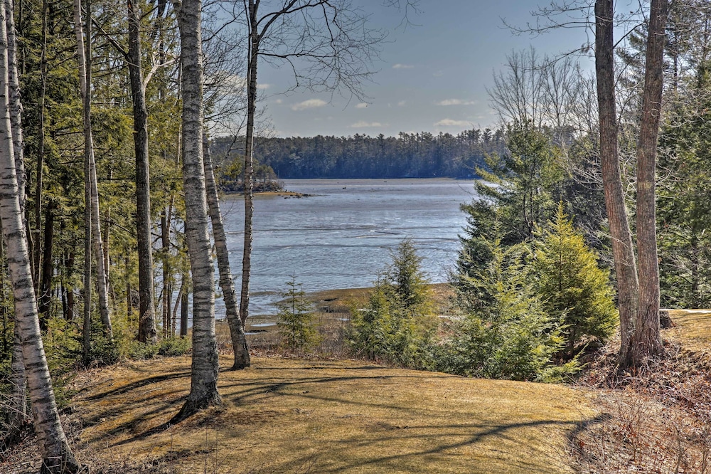 Freeport Vacations - Peaceful Waterfront Apt w/ Deck, 22 Mi to Portland - Property Image 14