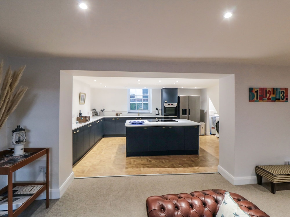 No.20 The Headland
