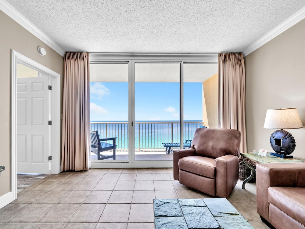 Majestic Beach Towers 2-1608