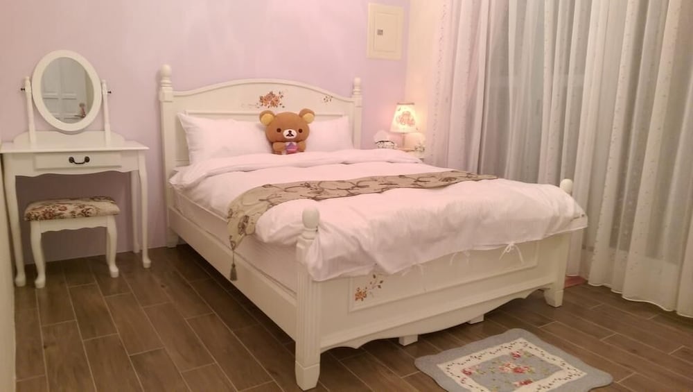 Bear house