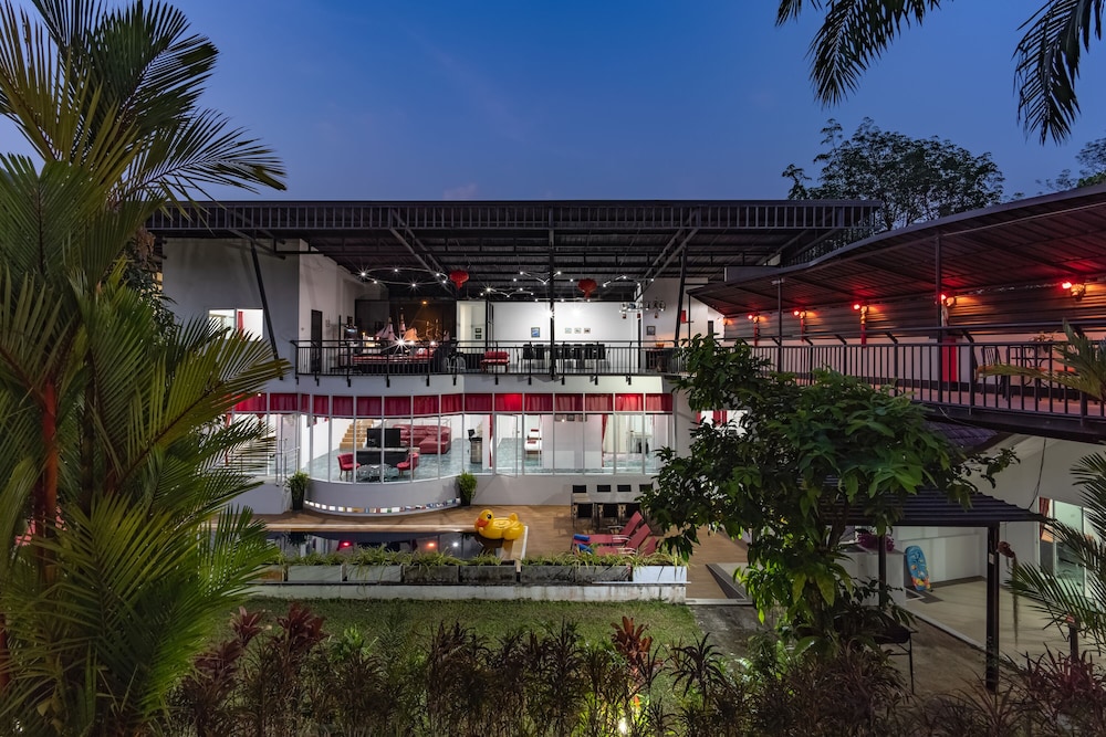 Villa Nap Dau 10 Bedrooms