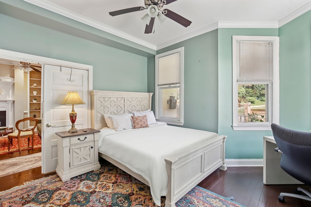 Charming Victorian Home With Porch & Large Yard 7 Bedroom Home