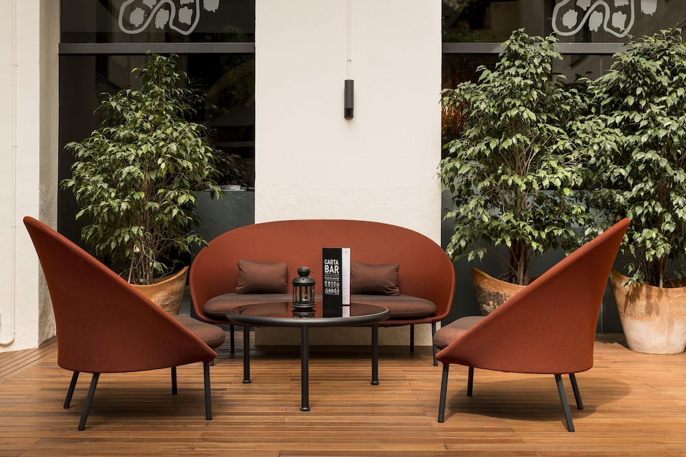 Hotel Petit Palace Boquería Garden - Image 1