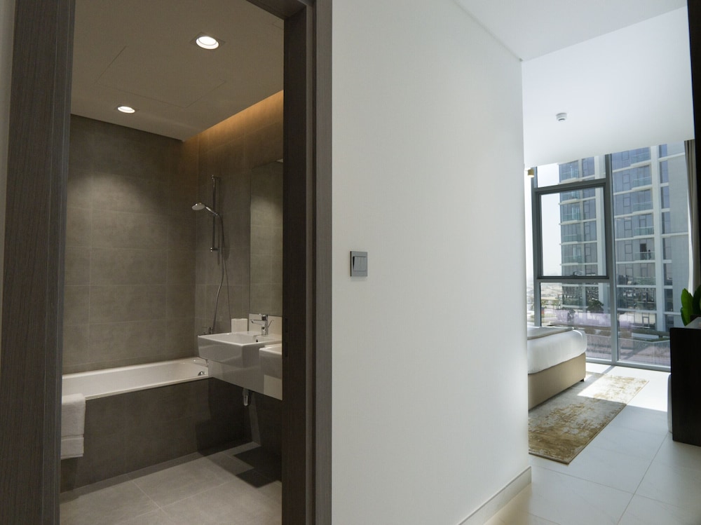 Easygo- Luxury 2bdr With Lagoon Access