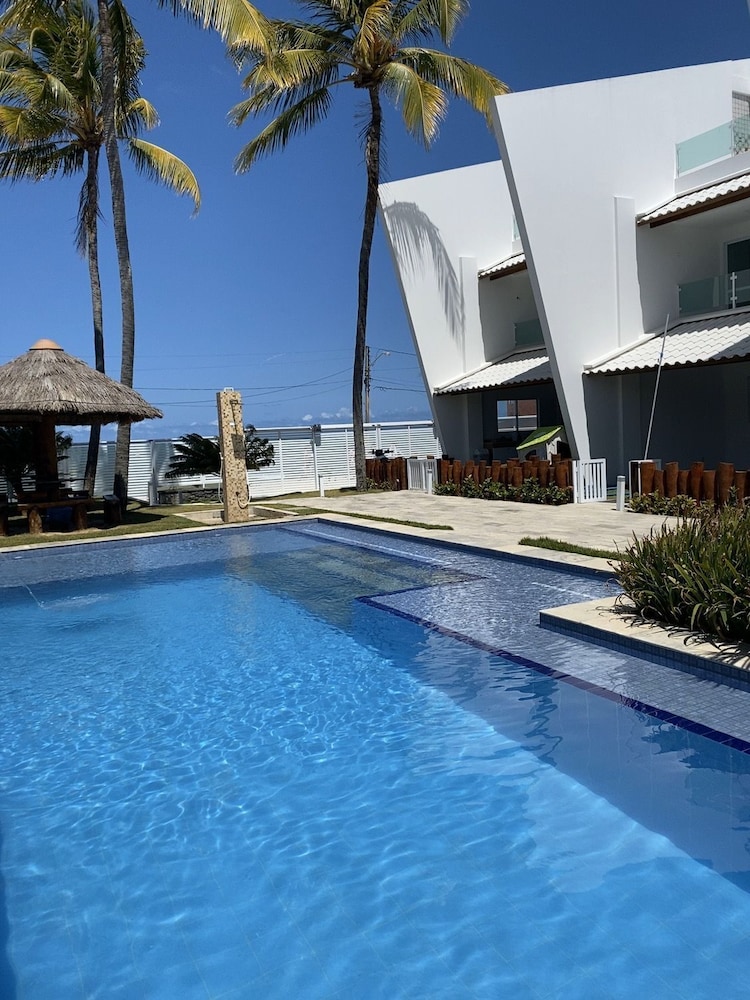 Flat 203 em Maria farinha com Jacuzzi.