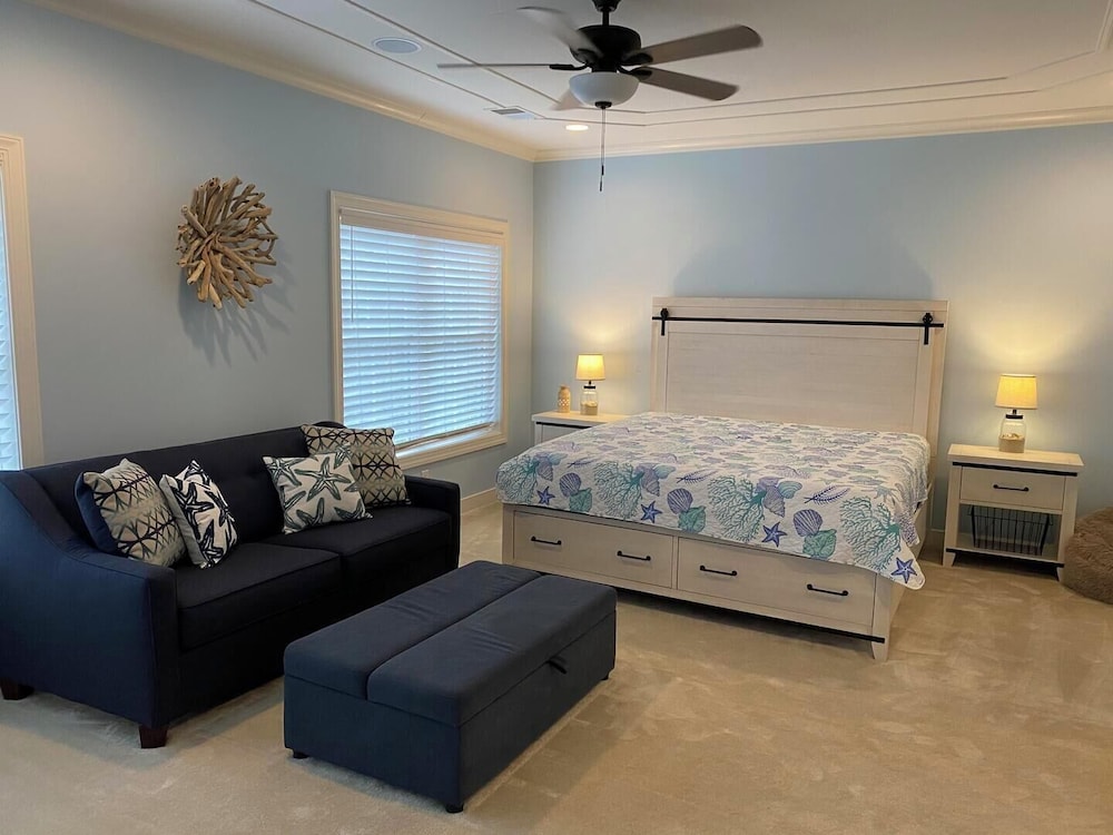 Laguna Drive 21083