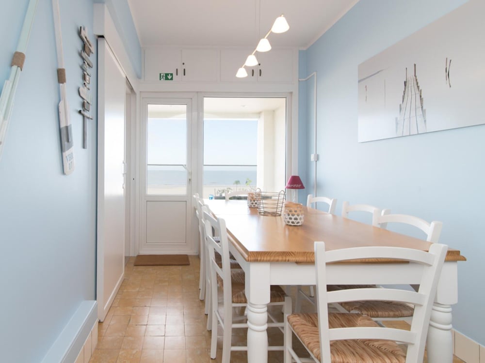 Apartment in Ostend With Stunning Sea View