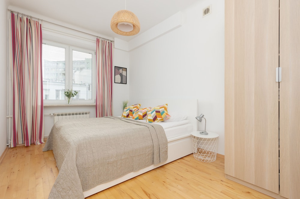 Apartment in Warsaw Center by Renters view 5