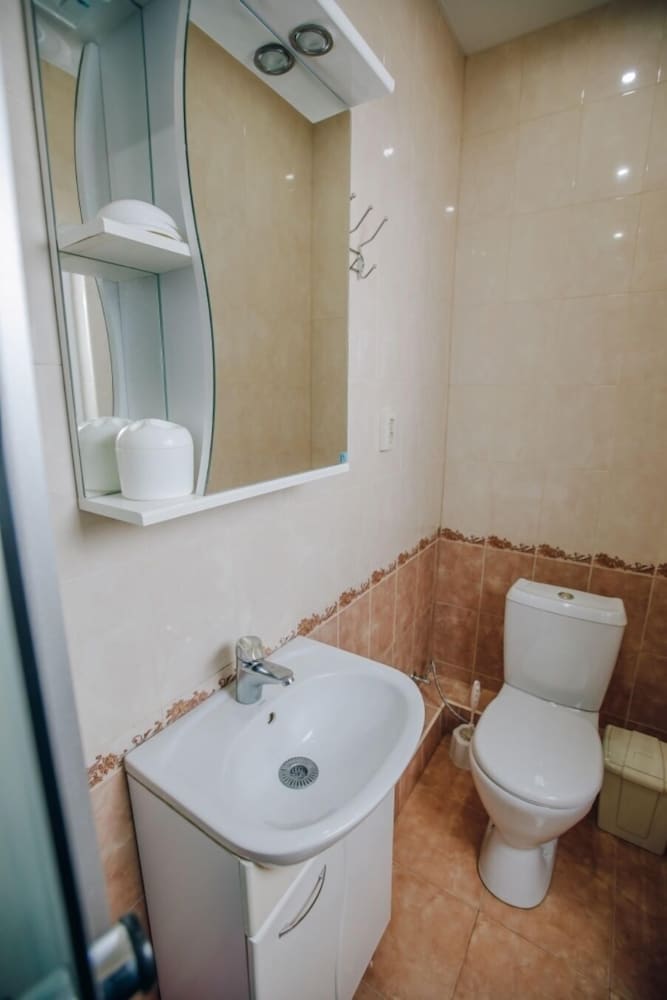 Laura Guest House
