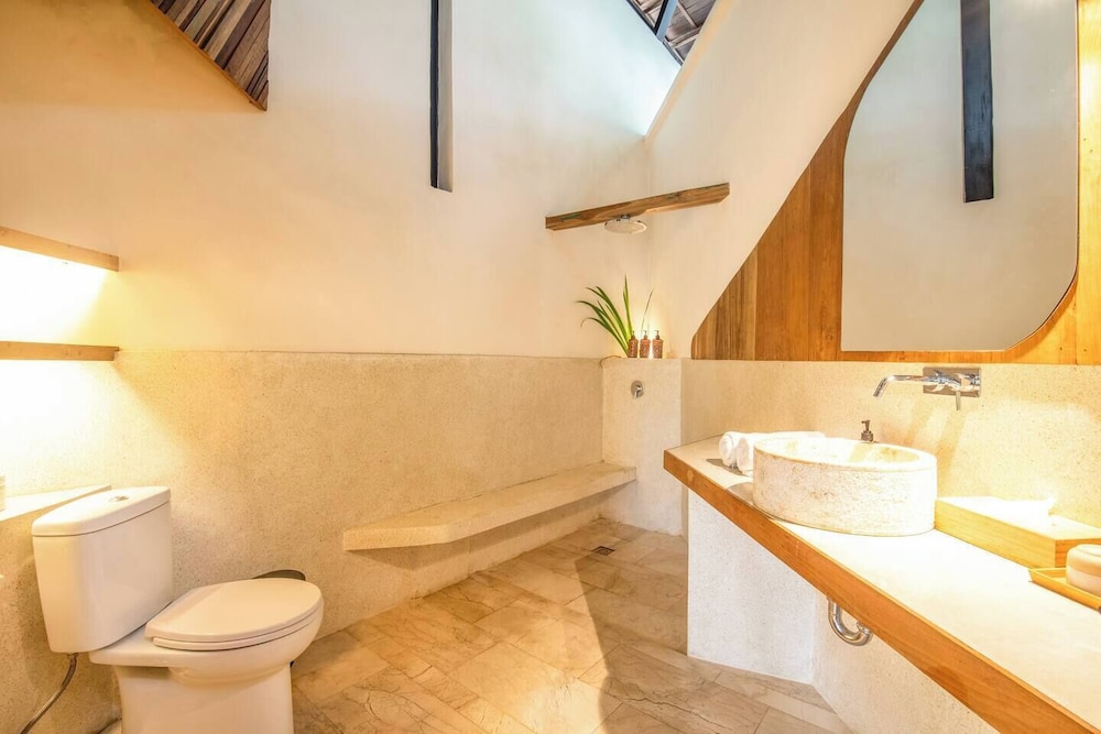 Beautiful 1-br Villa With Pool, 800m Echo Beach